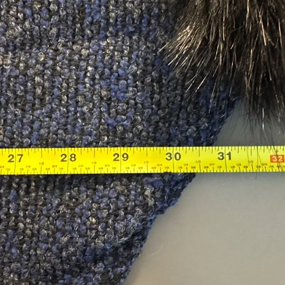 Blue Tweed Poncho with Black Faux Fur Trim Size L - Picture 5 of 6